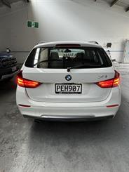 2012 BMW X1 - Thumbnail